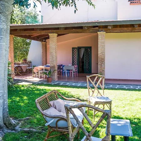 Bed and breakfast La Masseria 2*